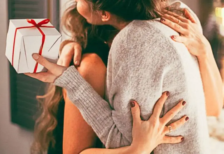 9 Gifts For College Students That Are Guaranteed To Get An Omg