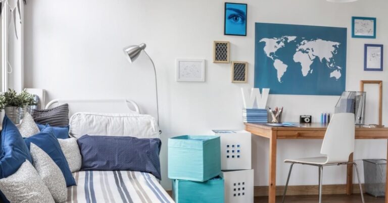 Cool Dorm Room Ideas For Guys Who Have No Idea How To Decorate